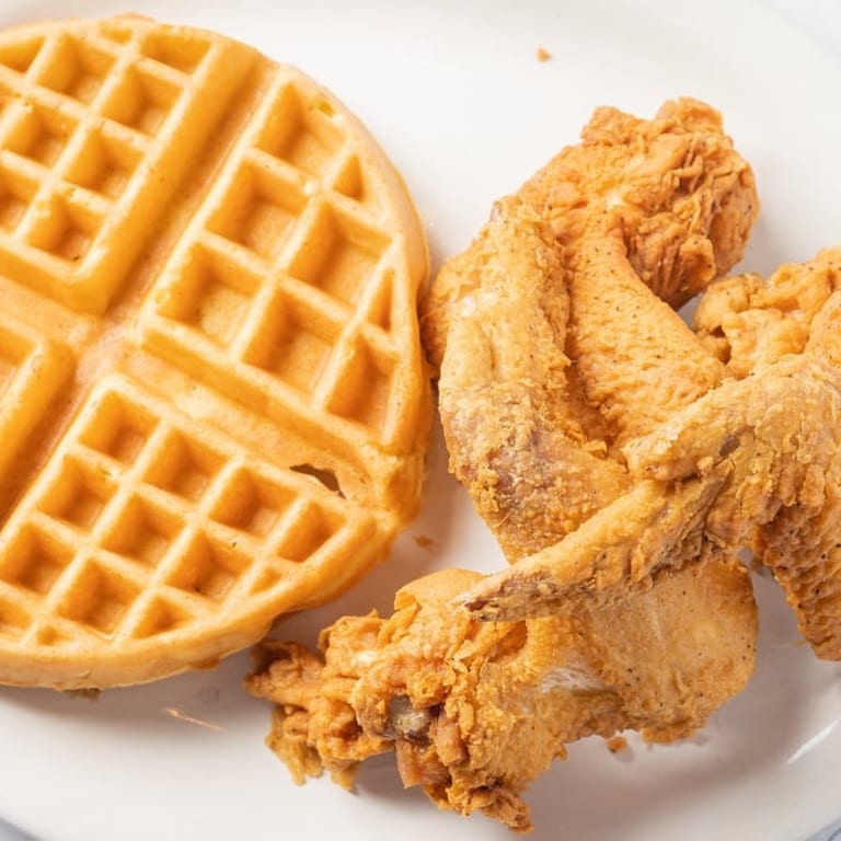 Wing It: Crispy, Saucy, and Irresistible